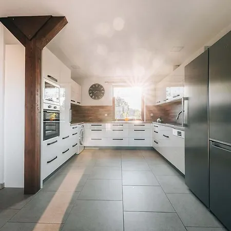 Prázdninový dům čertova *