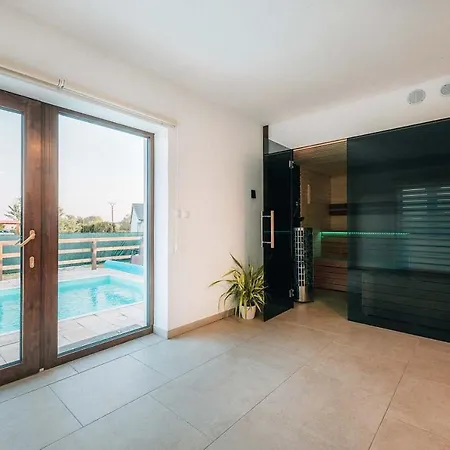 čertova * Mladonovice